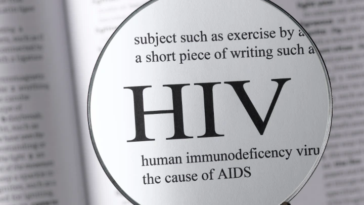 Terapi HIV &amp; Kesehatan Mulut: Temuan Terbaru 2026