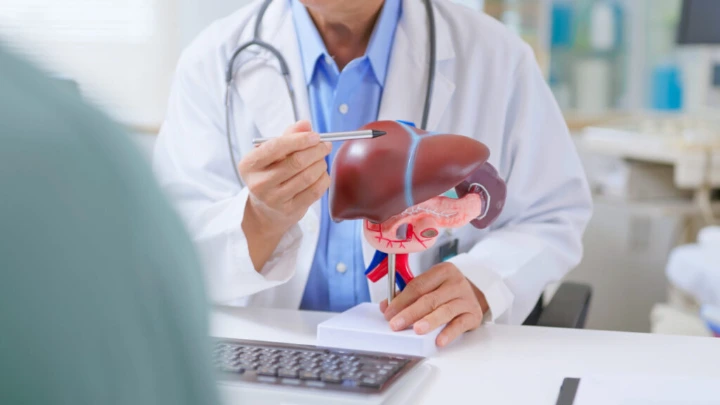 Hubungan antara kebersihan mulut rutin dengan pencegahan kanker hati dan sirosis