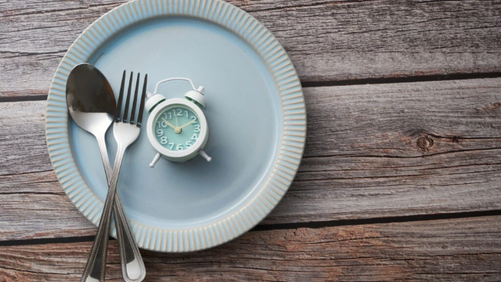 Fasting-Mimicking Diet & Radang Gusi