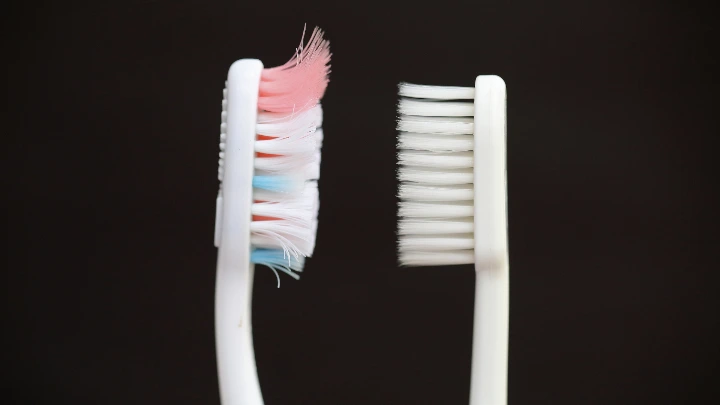Urutan Flossing dan Sikat Gigi Efektif