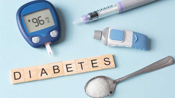 Kebiasaan Kesehatan Mulut Lansia Diabetes