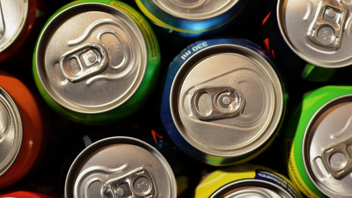 Bahaya Minuman Bersoda Menyebabkan Erosi Gigi Remaja