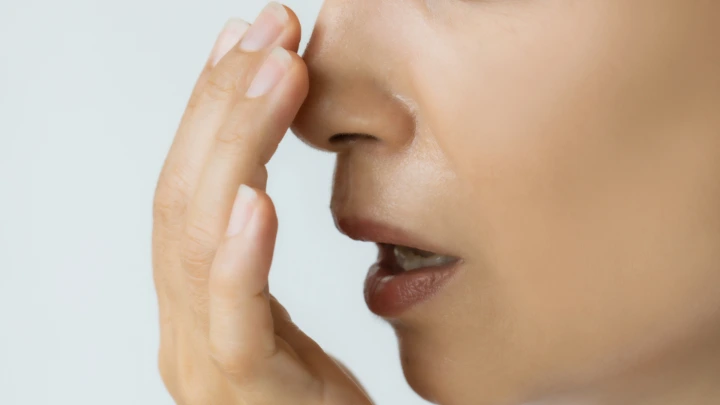 Fakta Halitosis: Bau Mulut, Stres, dan Kualitas Tidur