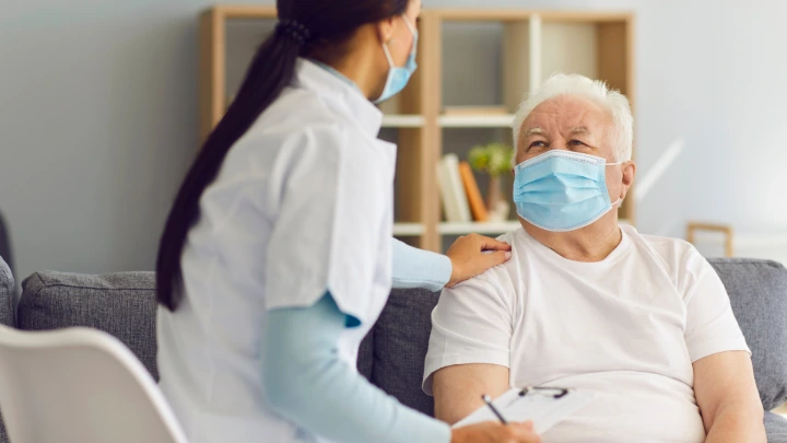 Periodontitis Parah dan Risiko Kanker Paru Lansia
