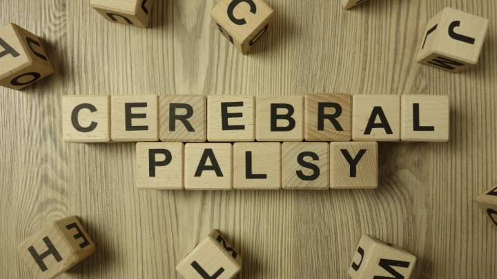 Program Sikat Gigi Sekolah Bantu Anak Cerebral Palsy